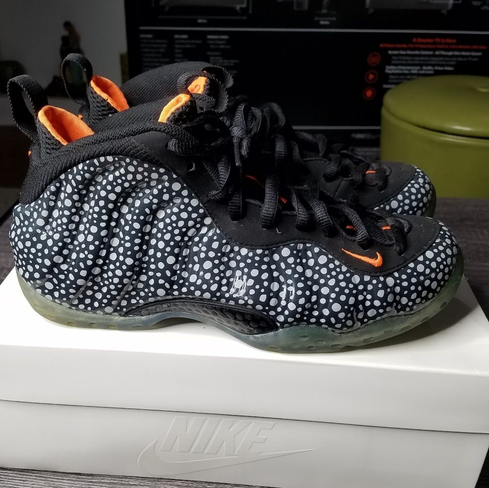 Polka dot Air Foamposite PRM size 9